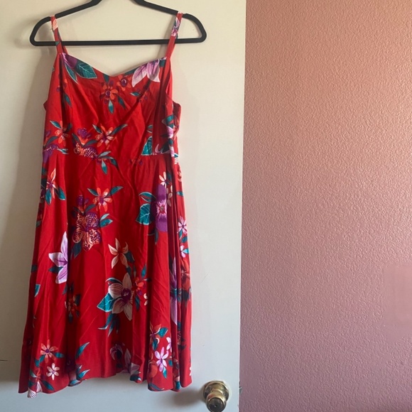 Old Navy Hawaiian Print Floral Dress - Picture 2 of 7